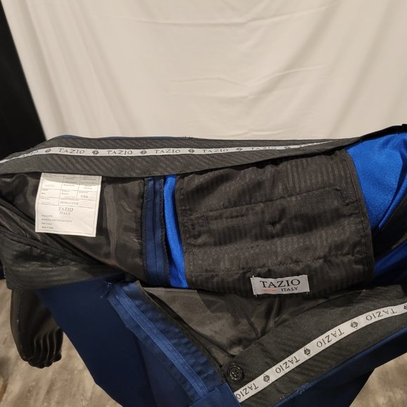 NWT Tazio Italian Men's Royal Blue & Navy Blue Suit wedding groom or guest - Picture 6 of 6